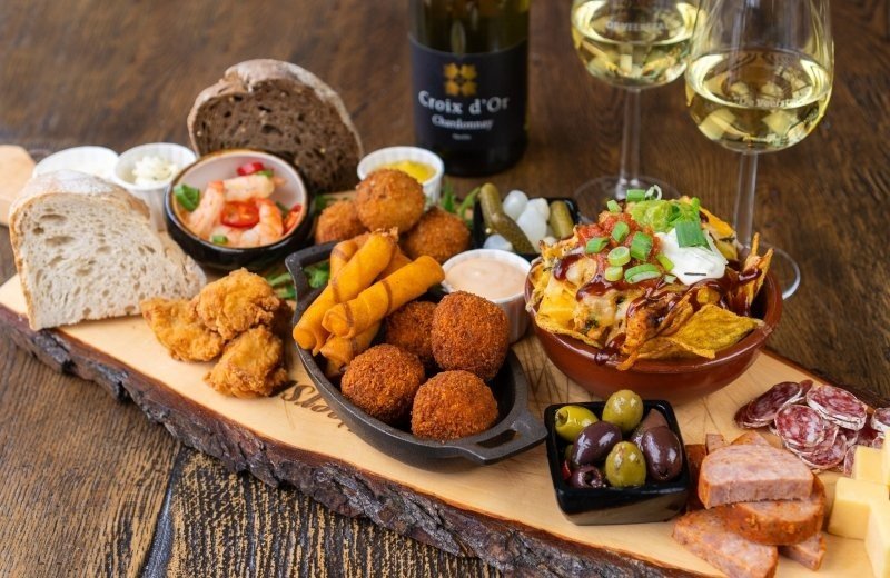 High Beer & High Wine arrangement