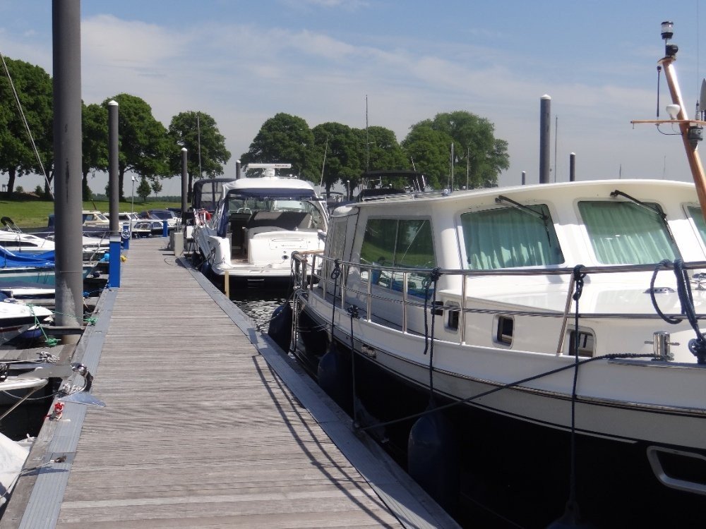 jachthaven arnhem boten