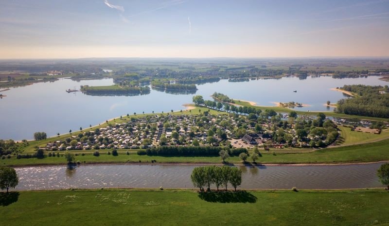 camping aan de rhederlaag